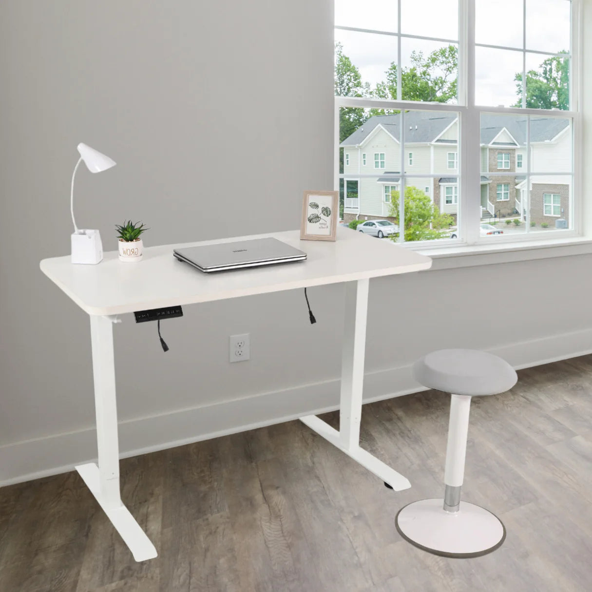 Things To Keep In Mind Before Buying A Computer Desk In NZ